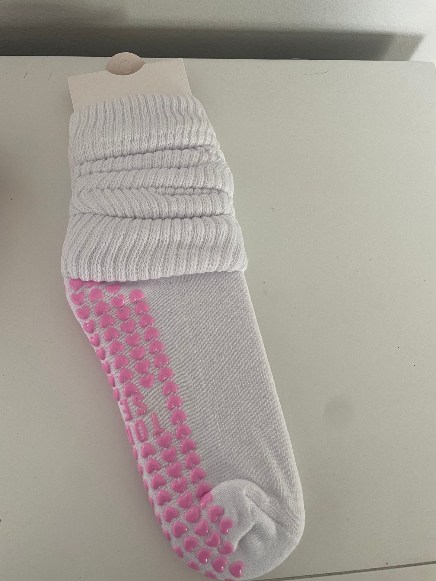 SLOUCH GRIP SOCKS